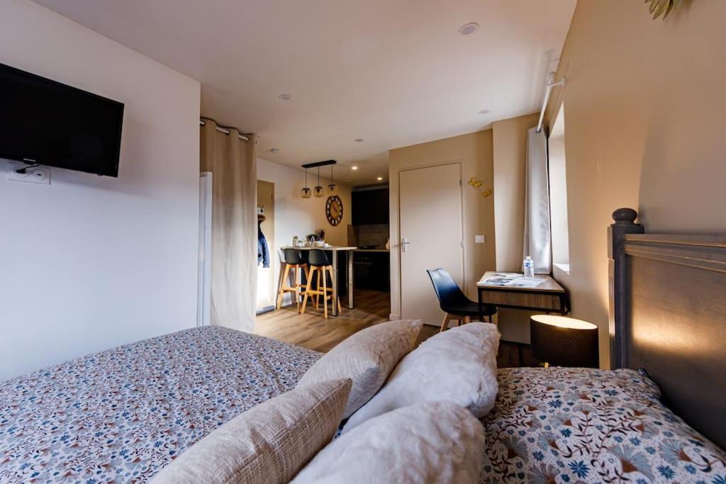Joli Appartement, Le Bouchon Remois, Centre Ville 兰斯 外观 照片