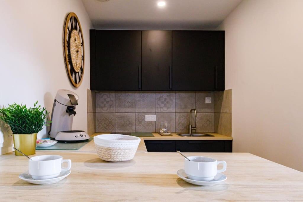 Joli Appartement, Le Bouchon Remois, Centre Ville 兰斯 外观 照片